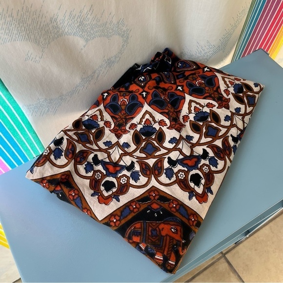 VINTAGE boho elephant mandala tapestry decor - Picture 1 of 6